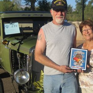 Meet your Posher, Holly